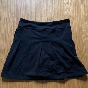 Abercrombie black skort